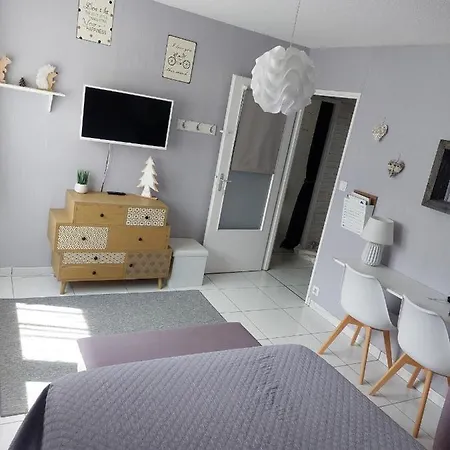 Cosy De Blanchepierre Appartement